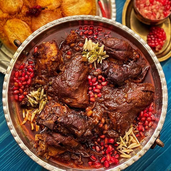 مرغ ناردونی؛ خوشمزه ترین و آسون ترین خورشت شب یلدا