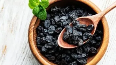 ۲۱ دانه جادویی؛ چرا باید هر روز مویز بخوریم؟