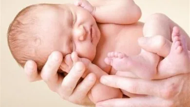 آغوز باعث زردی نوزاد نمی شود