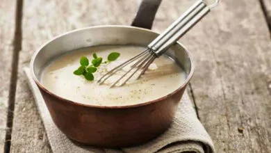 اشتباهی که اکثر خانم‌ها در طرز تهیه سس بشامل می کنند | روش درست چیست؟