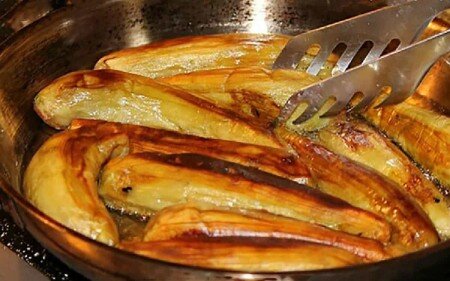 چرا خورش بادمجان تلخ می شود؟ چاره چیست؟