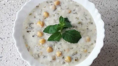 طرز تهیه آش دوغ سرعین ؛ طعمی به یاد ماندنی از دیار اردبیل
