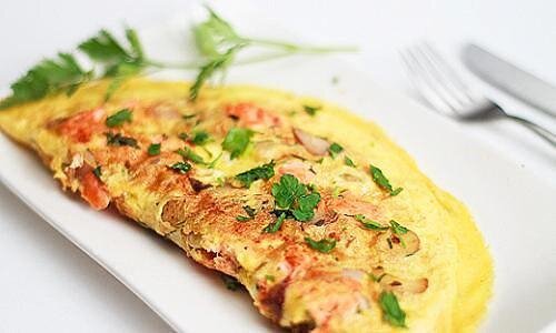 طرز تهیه املت اسپانیایی با شیر ؛ صبحانه ای مقوی و خوشمزه