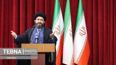 امنیت ایران، ثمره ایثار پدران قهرمان است امنیت ایران، ثمره ایثار پدران قهرمان است