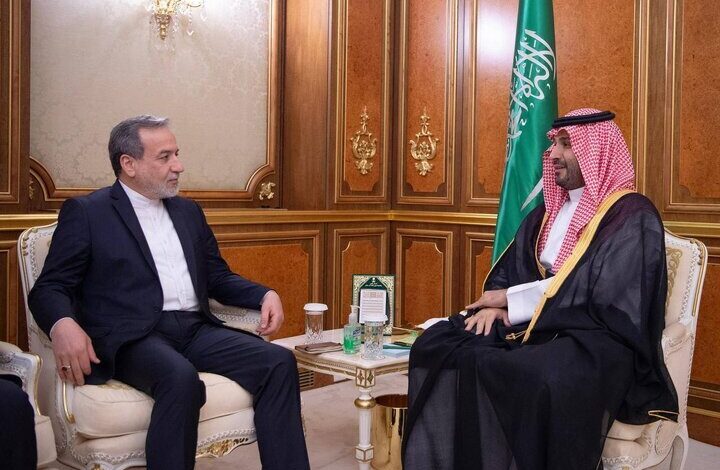 دیدار وزیر امور خارجه با ولیعهد عربستان سعودی
