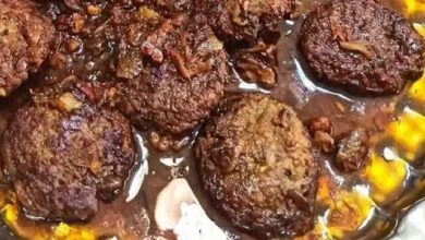 آغوز کوکو؛ رسپی کوکوی ساده گیلانی با گردو و رب انار